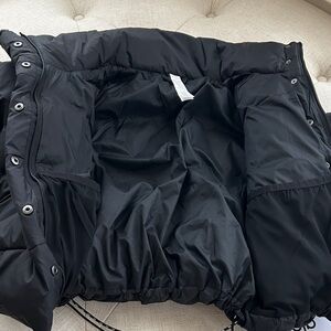 ALO Yoga blackPuffer Jacket